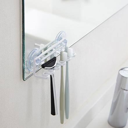 tower タワー 吸盤トゥースブラシホルダー 5連 ホワイト 3285