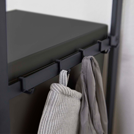 tower タワー 伸縮 ゴミ箱上ラック ブラック 5327