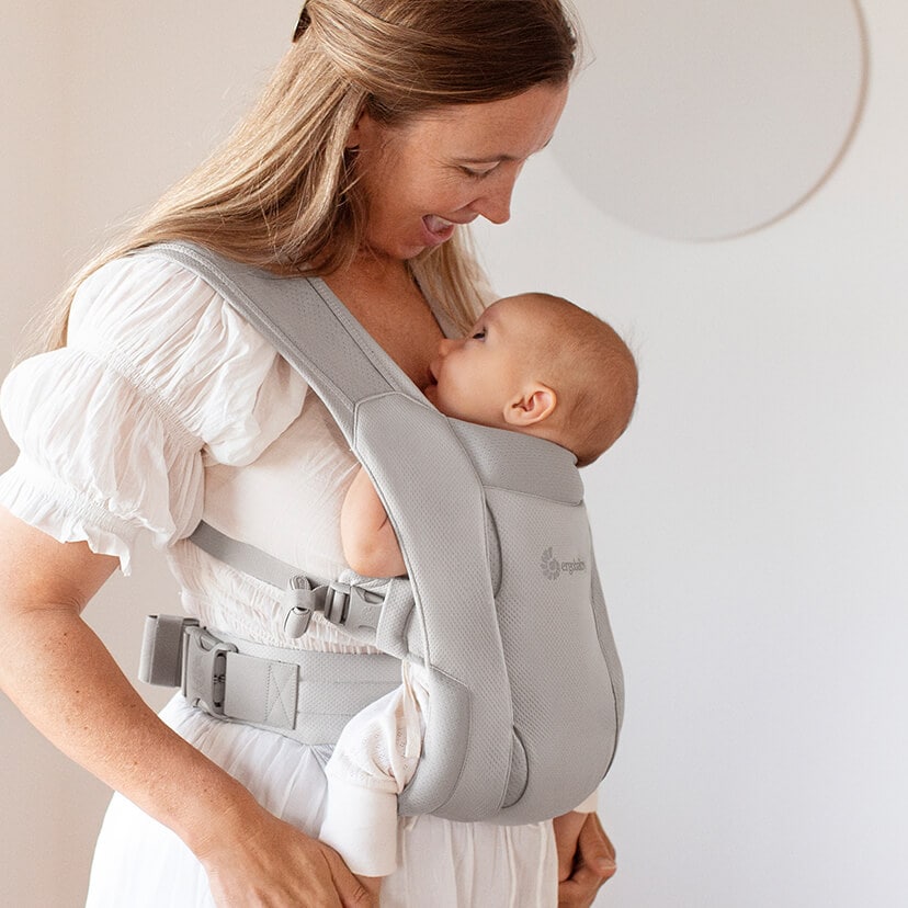 エルゴベビー エンブレース ソフトエア Ergobaby EMBRACE Soft Air 抱っこひも ブルー CREGBCEMASAMBLU