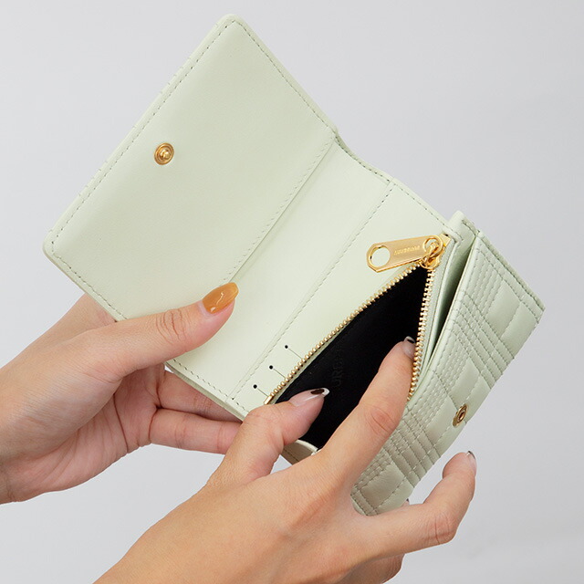 バ－バリ－ 三つ折り財布 レディース ブランド BURBERRY 8055217 ピスタチオ ウォレット 高級 おしゃれ プレゼント 実用的