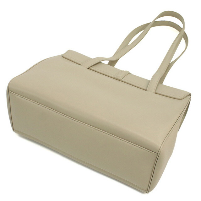 セリーヌ ショルダーバッグ ショルダー レディース CELINE イタリア 19554 TRENCH ベージュ系 バッグ 斜めがけ ブランド 高級 おしゃれ プレゼント 女性 実用的 かわいい