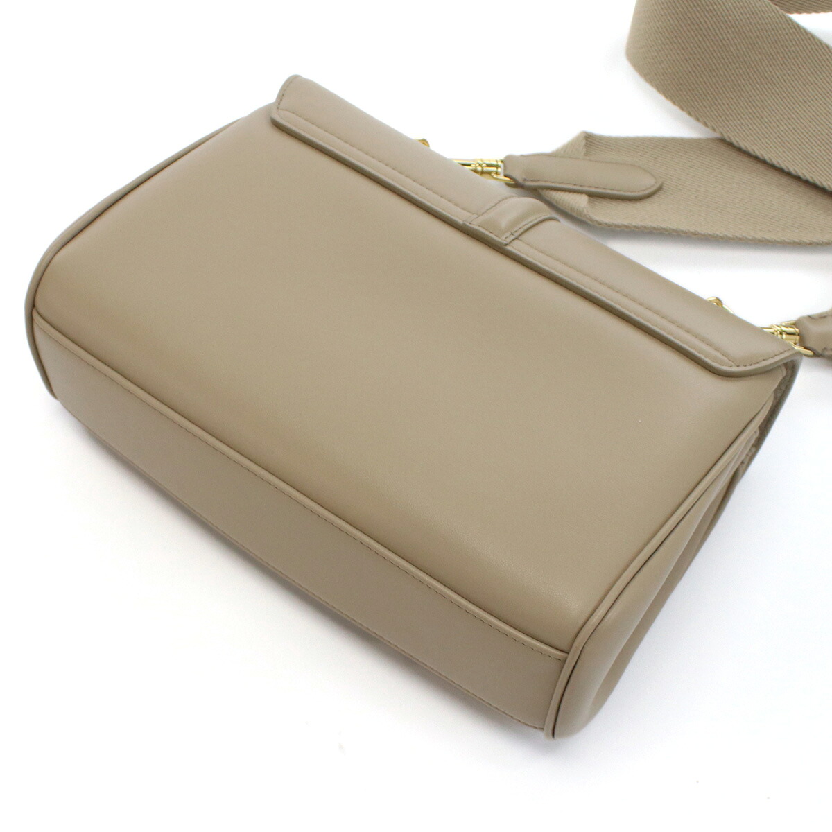 セリーヌ ショルダーバッグ ショルダー レディース CELINE カーフスキン イタリア 19685 SAFARI ベージュ系 バッグ 斜めがけ ブランド 高級 おしゃれ プレゼント 女性 実用的 かわいい