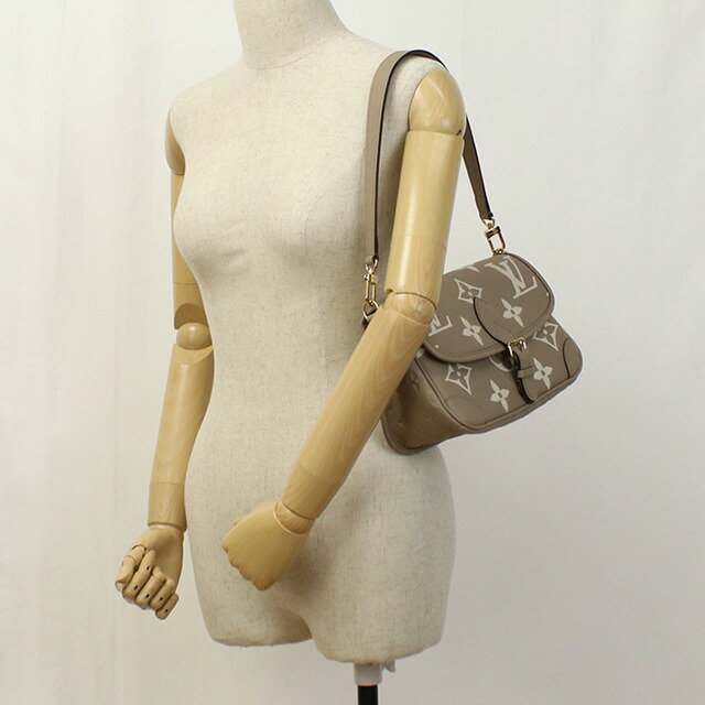 ルイヴィトン ショルダーバッグ レディース ブランド LOUIS VUITTON バイカラーモノグラム・アンプラント ディアヌ M46583 ベージュ バッグ 斜めがけ 高級 おしゃれ プレゼント 女性 実用的 かわいい