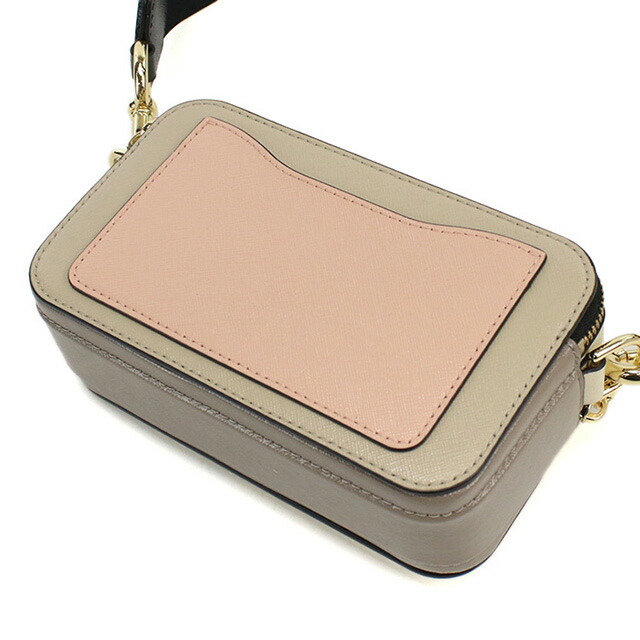 マーク・ジェイコブス 斜め掛け ショルダーバッグ レディース MARC JACOBS THE SNAPSHOT ベトナム 2S3HCR500H03 KHAKI MULTI ベージュ系 マルチカラー バッグ 斜めがけ ブランド 高級 おしゃれ プレゼント 女性 実用的 かわいい