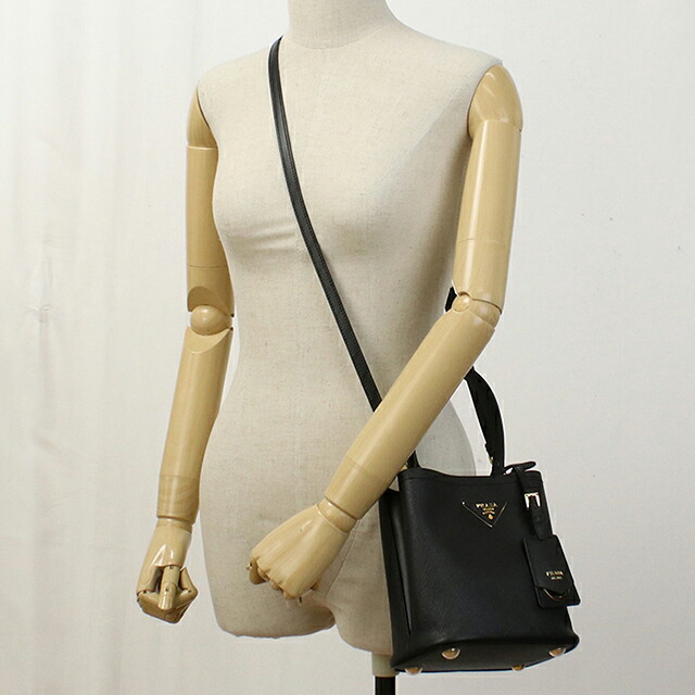 プラダ ハンドバッグ レディース ブランド PRADA 2WAY 1BA217 ブラック 軽量 小さめ 手提げ 高級 おしゃれ プレゼント 女性 実用的 かわいい