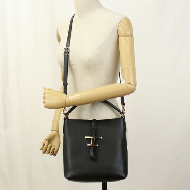トッズ ショルダーバッグ レディース ブランド TOD'S 2WAY レザー XBWTSEK0100 ブラック 斜めがけ 高級 おしゃれ プレゼント 女性 実用的 かわいい