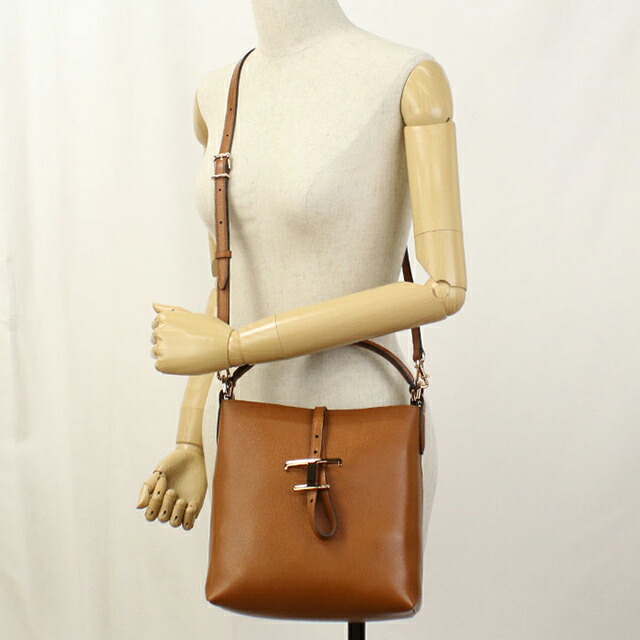トッズ ショルダーバッグ レディース ブランド TOD'S 2WAY レザー XBWTSEK0100 ブラウン 斜めがけ 高級 おしゃれ プレゼント 女性 実用的 かわいい