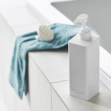 tower タワー たっぷり洗剤が出るマグネットディスペンサー ボディソープ ホワイト 1536