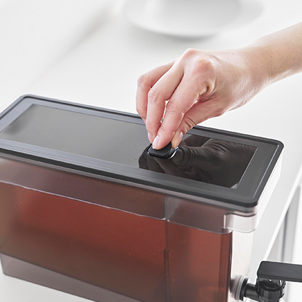 tower タワー 冷蔵庫ドリンクサーバー 2.8L ブラック 1583