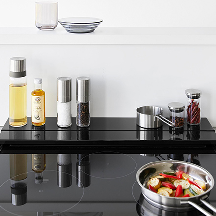 tower タワー 奥行伸縮排気口カバー 60cmコンロ用 ブラック 4563