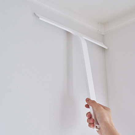 tower タワー マグネット水切りワイパー ホワイト 5451