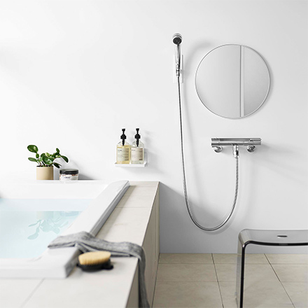 tower タワー マグネットバスルームミラー 丸型 42cm ホワイト 10177