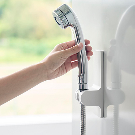 tower タワー 角度が調節できるマグネットシャワーホルダー ホワイト 10286