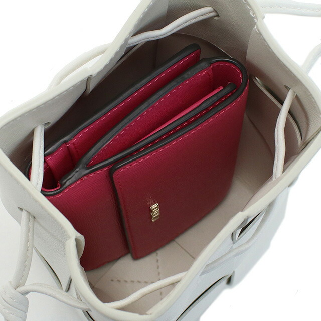 ボッテガ・ヴェネタ 斜め掛け ショルダーバッグ レディース BOTTEGA VENETA イタリア 680217 ホワイト系 バッグ 斜めがけ ブランド 高級 おしゃれ プレゼント 女性 実用的 かわいい