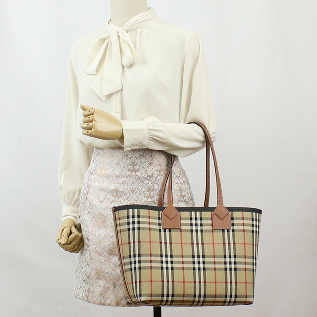 バーバリー トートバッグ レディース BURBERRY コットン、レザー イタリア 8066163 BRIAR BROWN-BLACK ブラウン系 マルチカラー バッグ 軽量 手提げ ブランド 高級 おしゃれ プレゼント 女性 実用的 かわいい
