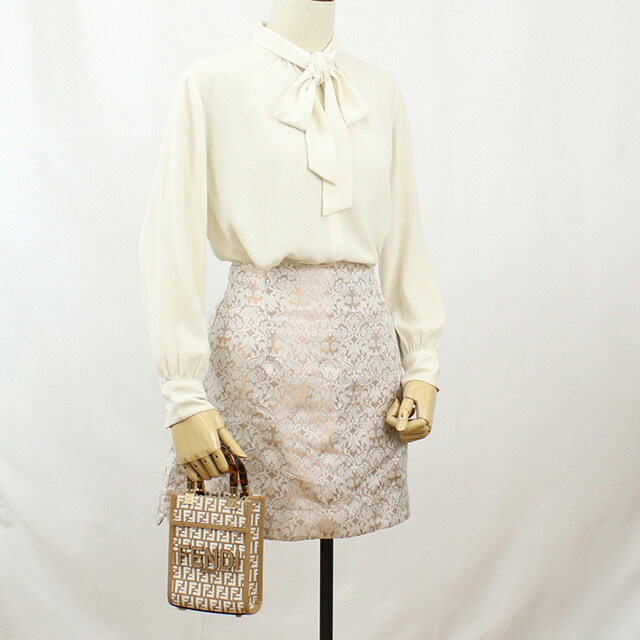 フェンディ トートバッグ レディース FENDI 8BS051 ブラウン系 ホワイト系 バッグ 軽量 手提げ ブランド 高級 おしゃれ プレゼント 女性 実用的 かわいい