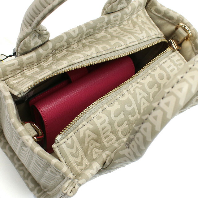 マーク・ジェイコブス トートバッグ レディース MARC JACOBS THE MICRO TOTE レザー ベトナム H052L03FA22 KHAKI カーキ ベージュ系 バッグ 軽量 手提げ ブランド 高級 おしゃれ プレゼント 女性 実用的 かわいい