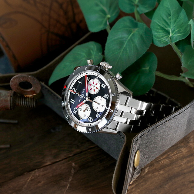 ブライトリング クラシック アヴィ クロノグラフ 42 モスキート 自動巻き 腕時計 メンズ クロノグラフ BREITLING Y233801A1B1A1 アナログ ブラック 黒 スイス製 高級 ブランド おしゃれ 防水 文字盤 大きい プレゼント 男性 実用的