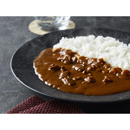 兵庫 「三田屋総本家」 牛肉の旨み感じるビーフカレー10食