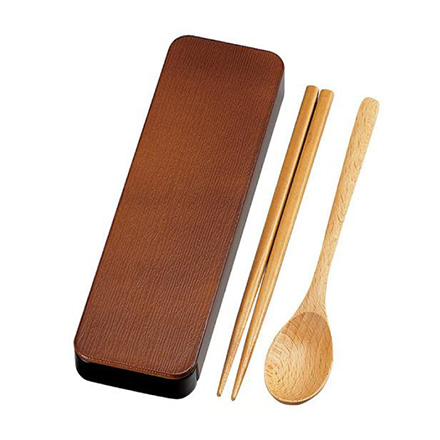 ライトブラウン