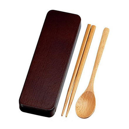 ダークブラウン