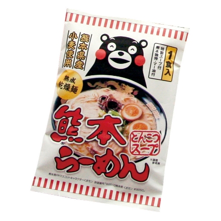 熟成乾燥熊本ラーメン くまモンパッケージ 〈乾麺〉70g×15食（とんこつスープ・調味油付）
