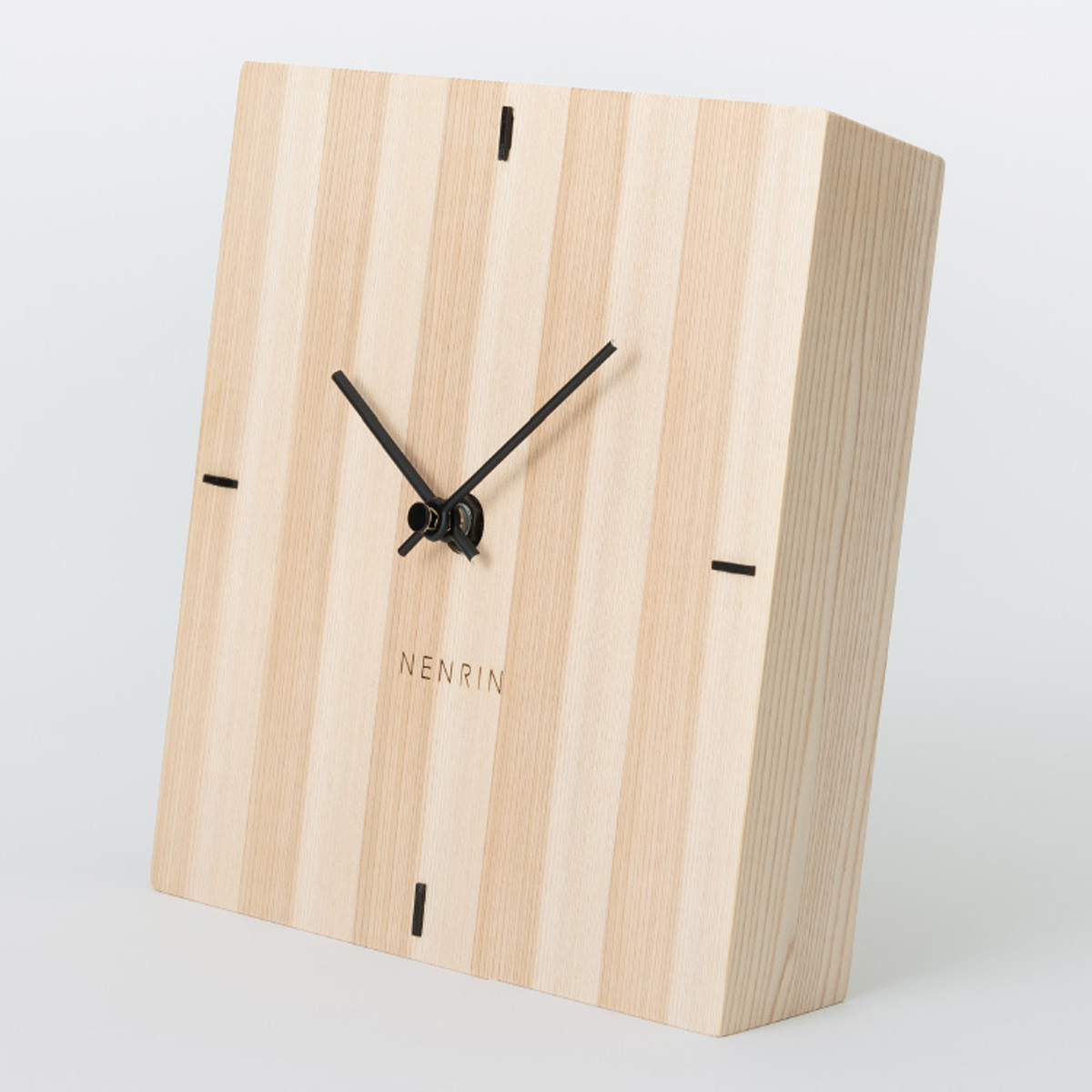 NENRIN CLOCK 175 縞 壁掛け兼置き時計 〔サイズ：W175×H175×D40mm、補助脚付き、単三電池1本〕 時計【北海道・離島 配送不可】