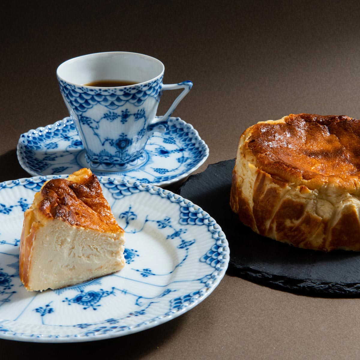 コハルビヨリ 淡路島 バスクチーズケーキ〔4号(直径12cm)×1〕チーズケーキ 冷凍［北海道・沖縄県・離島 配送不可］