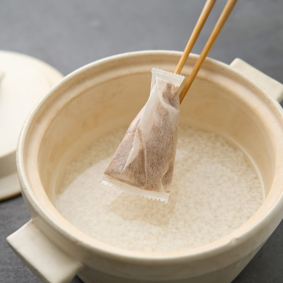 くらすわ 香りだしと深みだしセット 〔香りだし7g×7包、深みだし7g×7包〕 だし 調味料