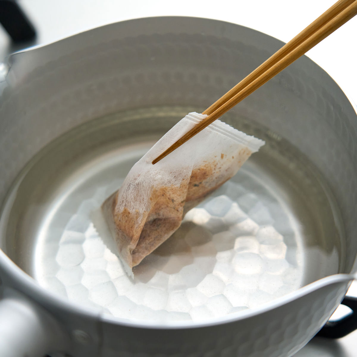 くらすわ 深みだし 〔7g×7包)×2〕 あごだし 調味料
