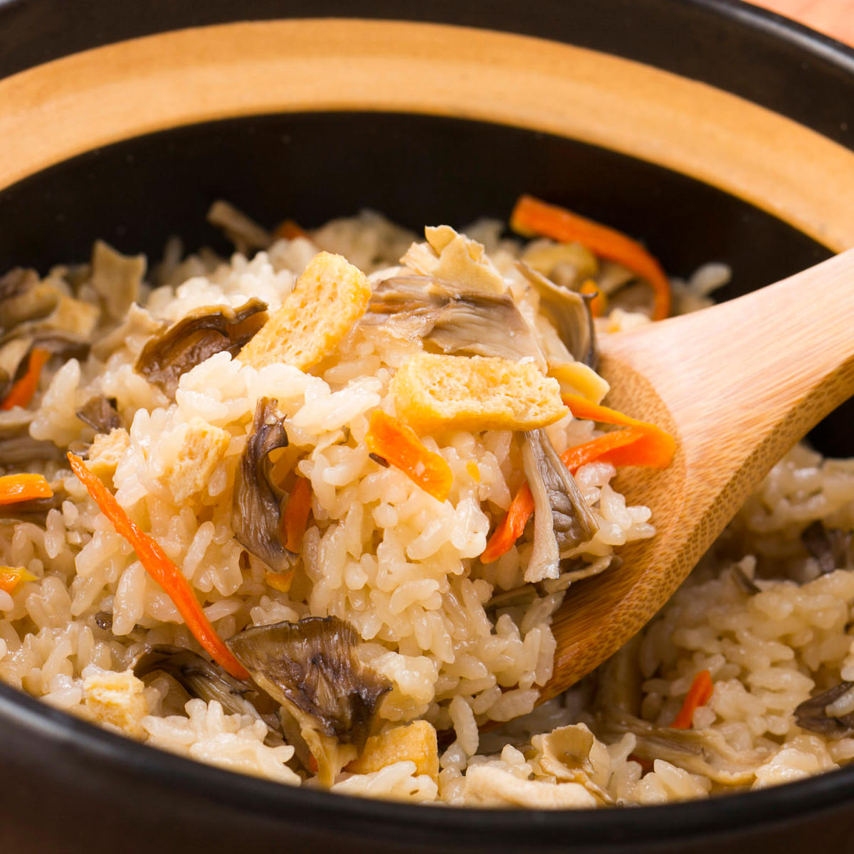 国産 比内地鶏スープで炊く 舞茸めしの素 2合用 〔(スープ70g、具材10g)×6袋〕 炊き込みご飯の素
