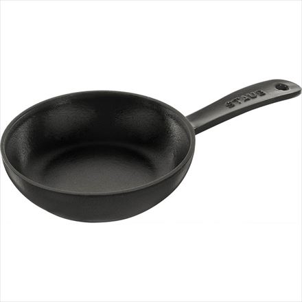 staub ストウブ キャスト スキレット 16cm ブラック 40501-142 フライパン ホーロー 鋳物 鉄 IH対応