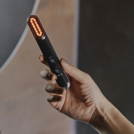 スペースグレイ