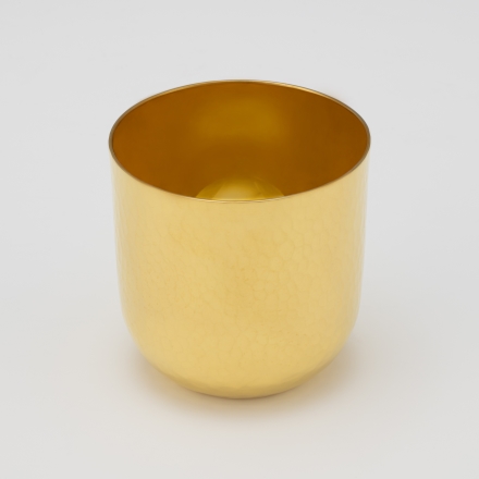 純金　ぐいのみ（鎚目）　100ｇ