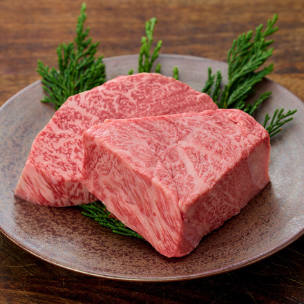 鳥取和牛 希少部位ステーキ 240g（120g前後×2枚）