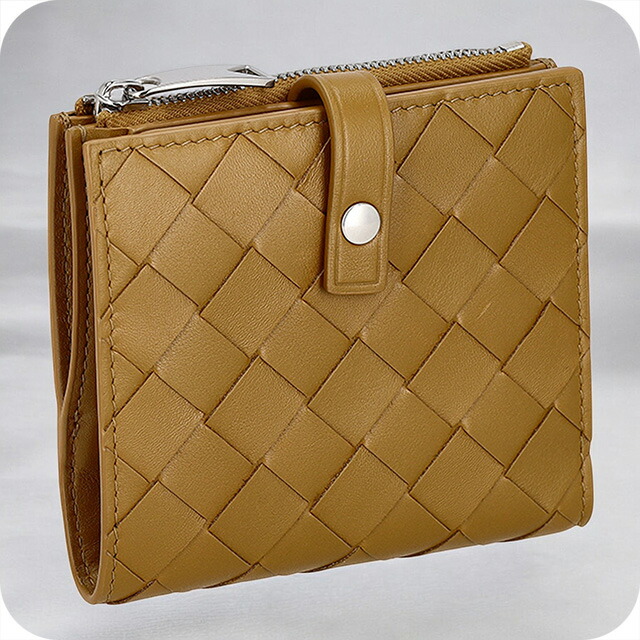 ボッテガ・ヴェネタ 二つ折り財布 レディース ブランド BOTTEGA VENETA イントレチャート レザー 600270-V48A1 ブラウン ウォレット 高級 おしゃれ プレゼント 実用的