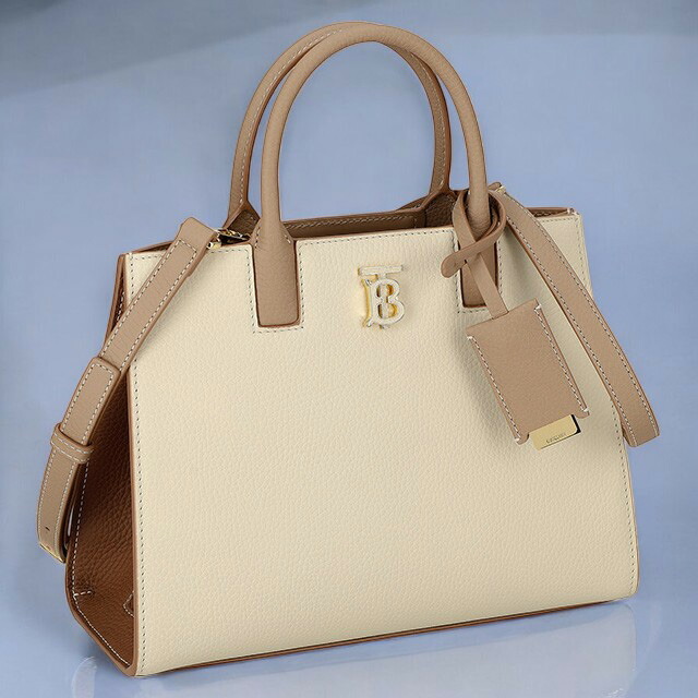 バ－バリ－ ハンドバッグ レディース BURBERRY 8072522 ホワイト 軽量 小さめ 手提げ ブランド 高級 おしゃれ プレゼント 女性 実用的 かわいい