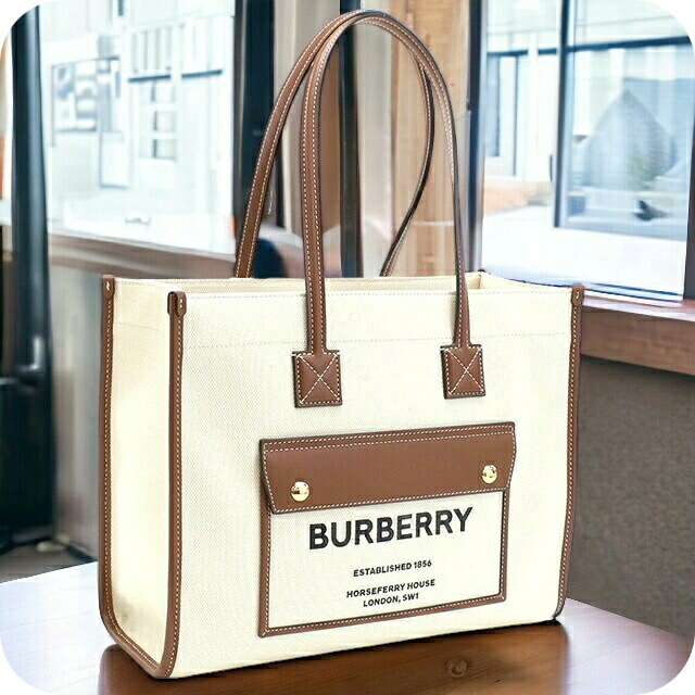バーバリー トートバッグ レディース BURBERRY コットン イタリア 8044138 NATURAL-TAN ホワイト系 ブラウン系 バッグ 軽量 手提げ ブランド 高級 おしゃれ プレゼント 女性 実用的 かわいい