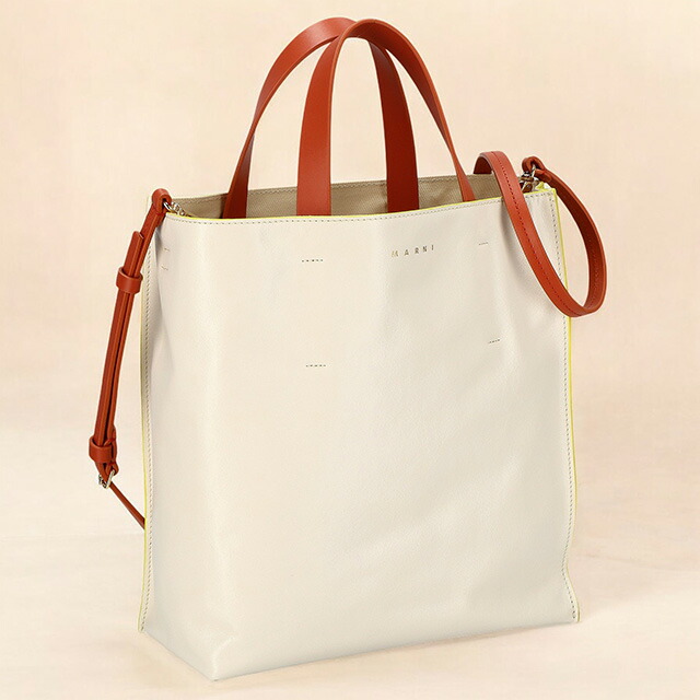 マルニ ハンドバッグ レディース ブランド MARNI SHMP0018U1-P2644 ベージュ／ライトライム 軽量 小さめ 手提げ 高級 おしゃれ プレゼント 女性 実用的 かわいい