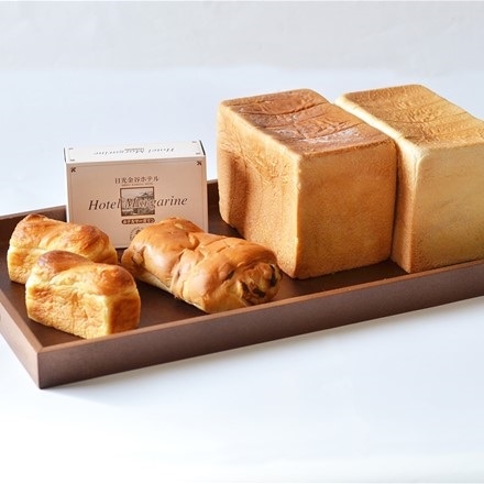 栃木 金谷ホテルベーカリー パン4種とマーガリンのセット