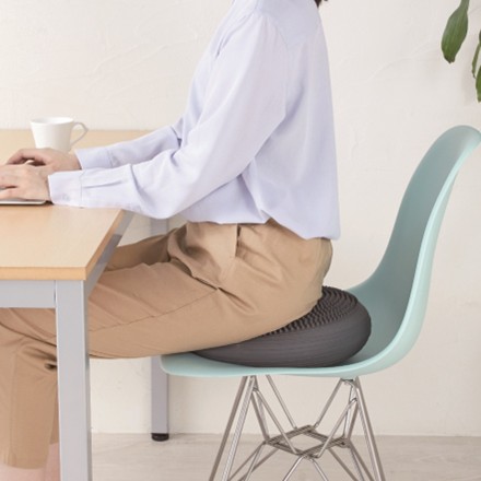 〈タニタ〉 バランスクッション