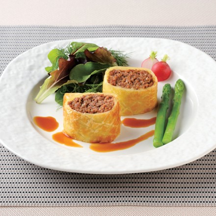 〈ホテルオークラ〉 黒毛和牛ビーフパイ　2個入り