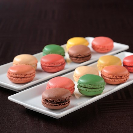 〈ダロワイヨ〉 マカロン23個詰合せ