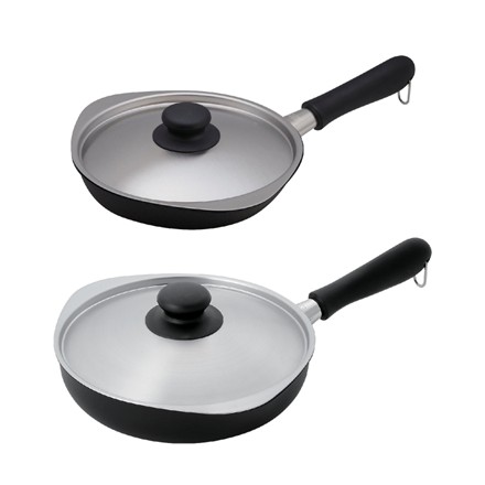 〈柳宗理〉 マグマプレート鉄フライパン18cm（蓋付き）