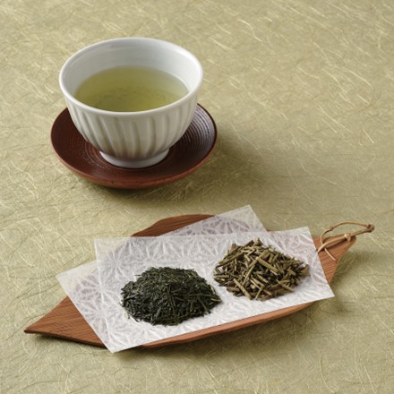 〈東京・芳翠園〉神宮司庁御用達銘茶「名人憲太郎」詰合せ