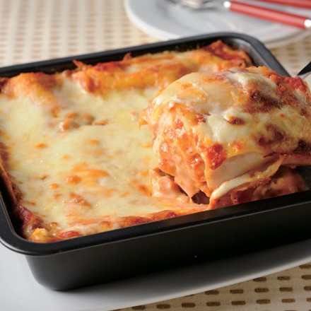 〈東京・アントニオ〉 クラシック・ラザーニャ
