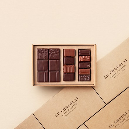 〈ル・ショコラ・アラン・デュカス〉 ギフトセレクション　18個入り