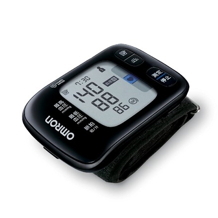 〈オムロン〉 手首式血圧計　HEM-6232T