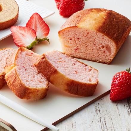 坂井宏行シェフ監修　あまおう苺パウンドケーキ・ドリップコーヒーアソートギフト