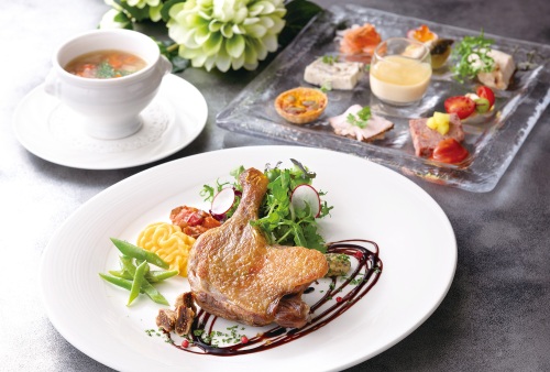 【愛知】スターゲイト（ANAクラウンプラザホテルグランコート名古屋 by IHG） 2名様 ランチプラン ≪フランス料理≫ワンドリンク付